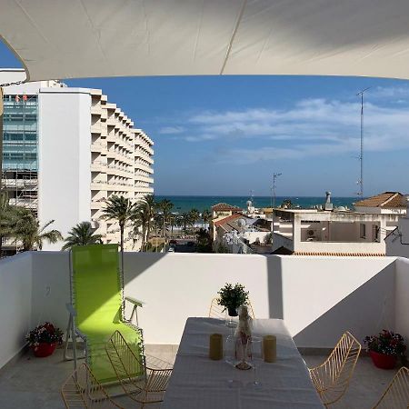 Apartamento Lujoso duplex en la playa con vistas al mar Torremolinos Exterior foto