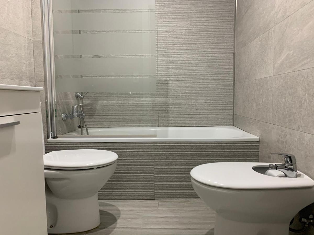 Apartamento Lujoso duplex en la playa con vistas al mar Torremolinos Exterior foto