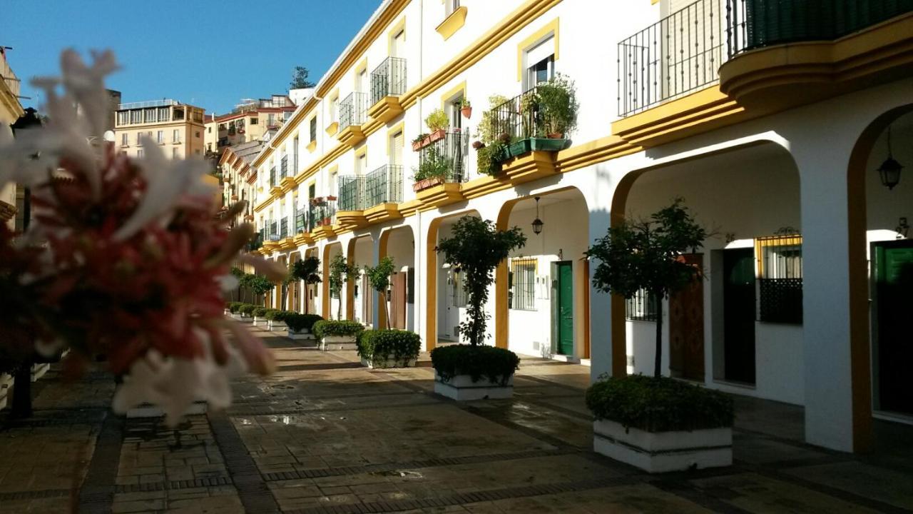 Apartamento Lujoso duplex en la playa con vistas al mar Torremolinos Exterior foto
