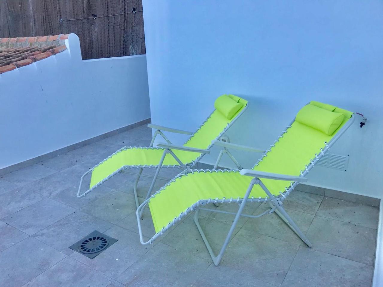 Apartamento Lujoso duplex en la playa con vistas al mar Torremolinos Exterior foto