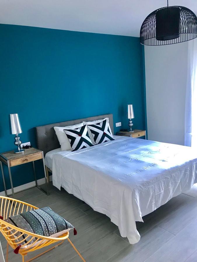 Apartamento Lujoso duplex en la playa con vistas al mar Torremolinos Exterior foto
