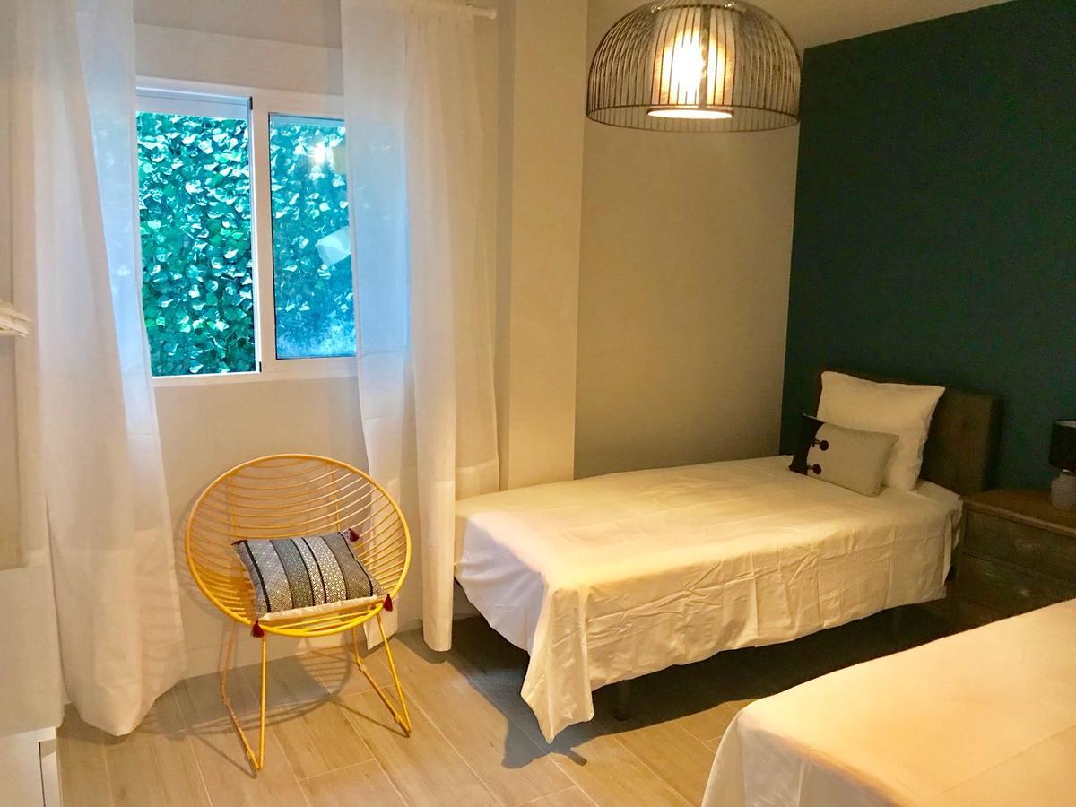Apartamento Lujoso duplex en la playa con vistas al mar Torremolinos Exterior foto